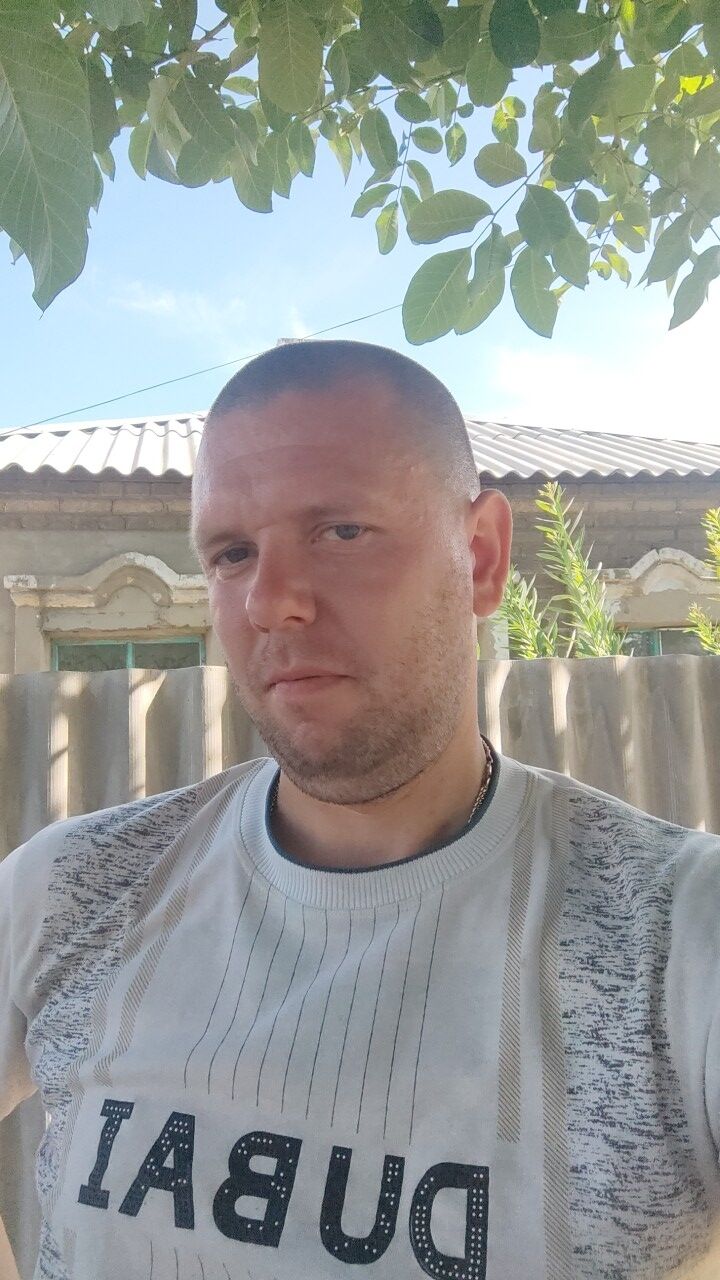  44642628  , 32 ,    