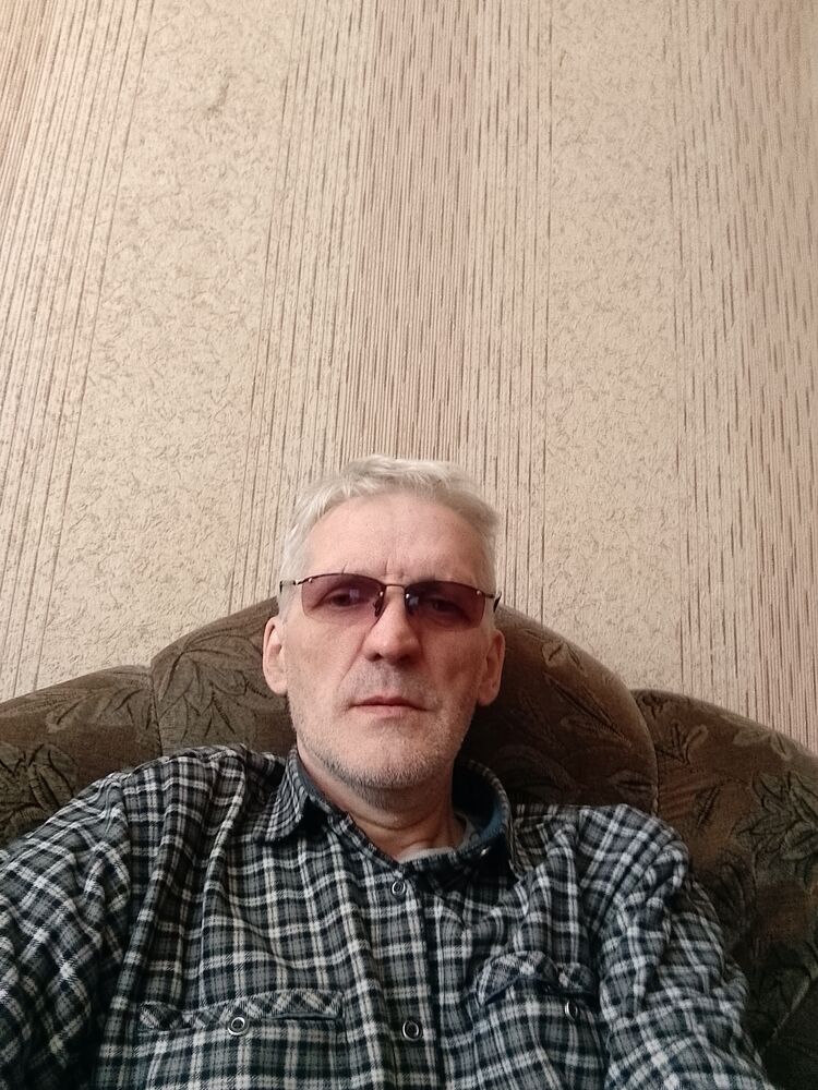  44837538  , 57 ,    