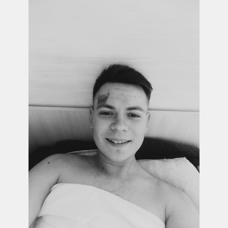  53772268  Soundwave, 23 ,    