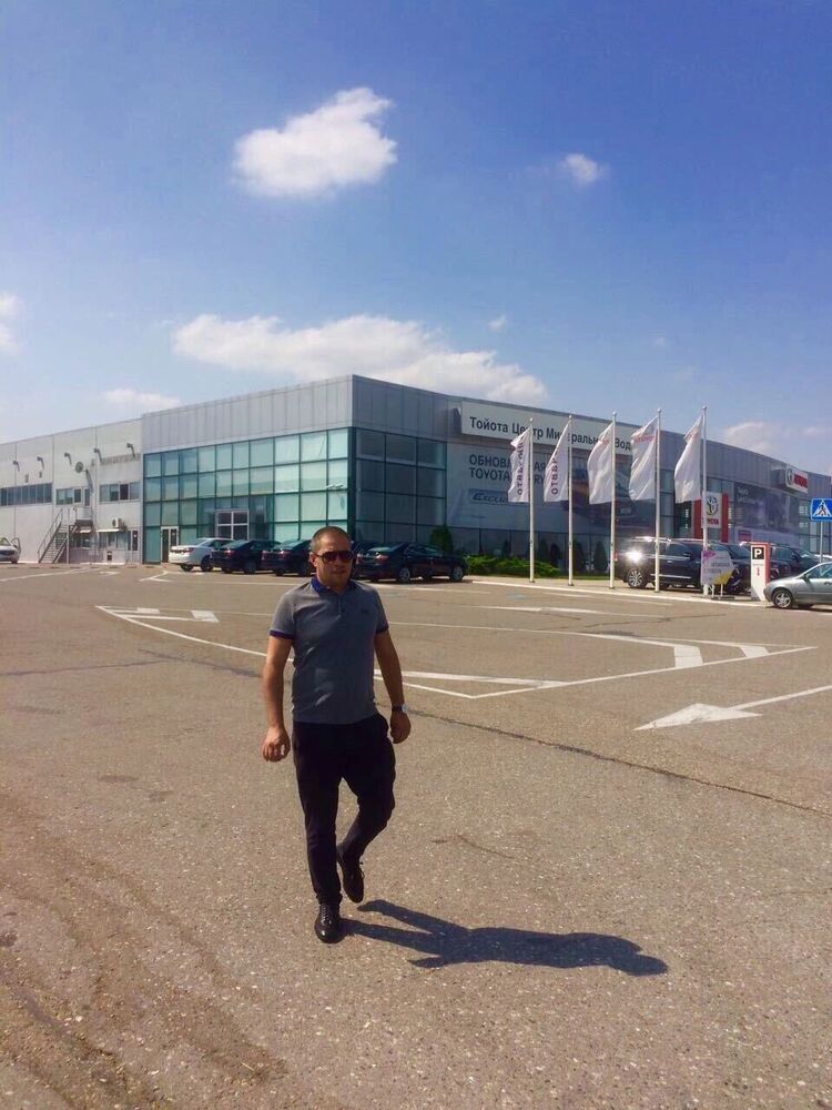  ,   Alan, 41 ,   ,   , c 