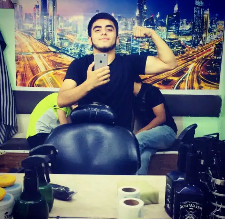  24152548  , 22 ,    -