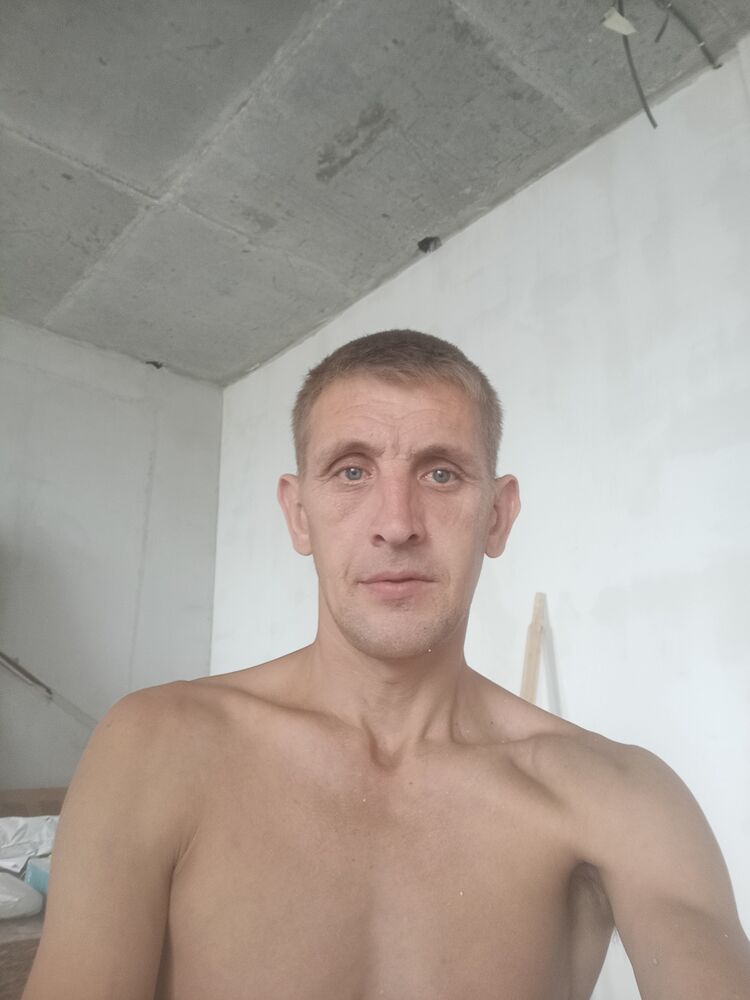  28563458  , 41 ,    