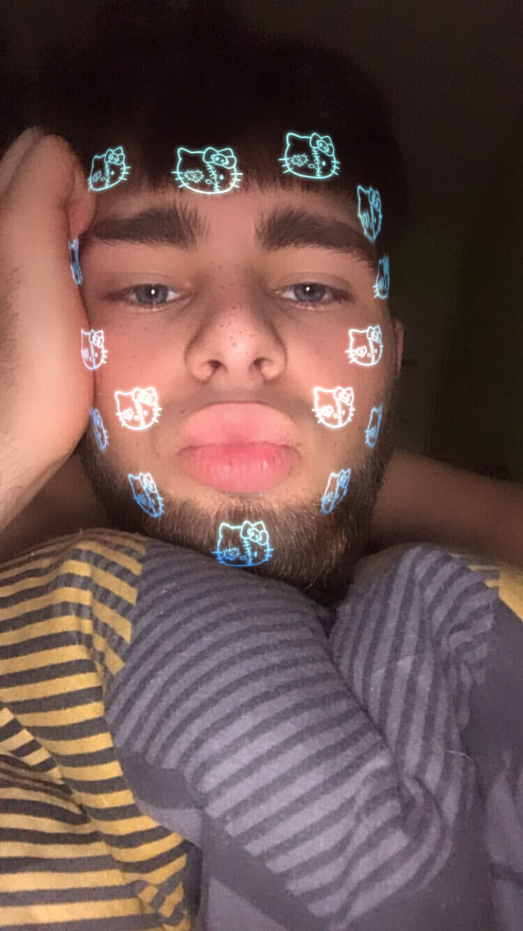  32334268  , 23 ,    