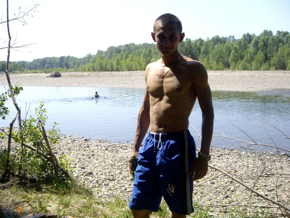  -,   MaksiM, 34 ,   