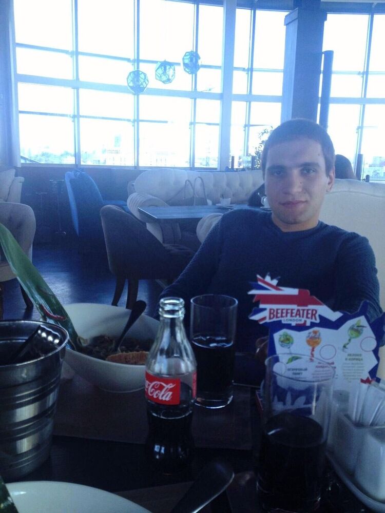  ,   Denis, 29 ,   ,   , c 