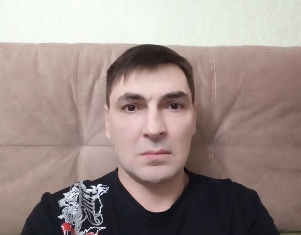  21029158  , 49 ,    