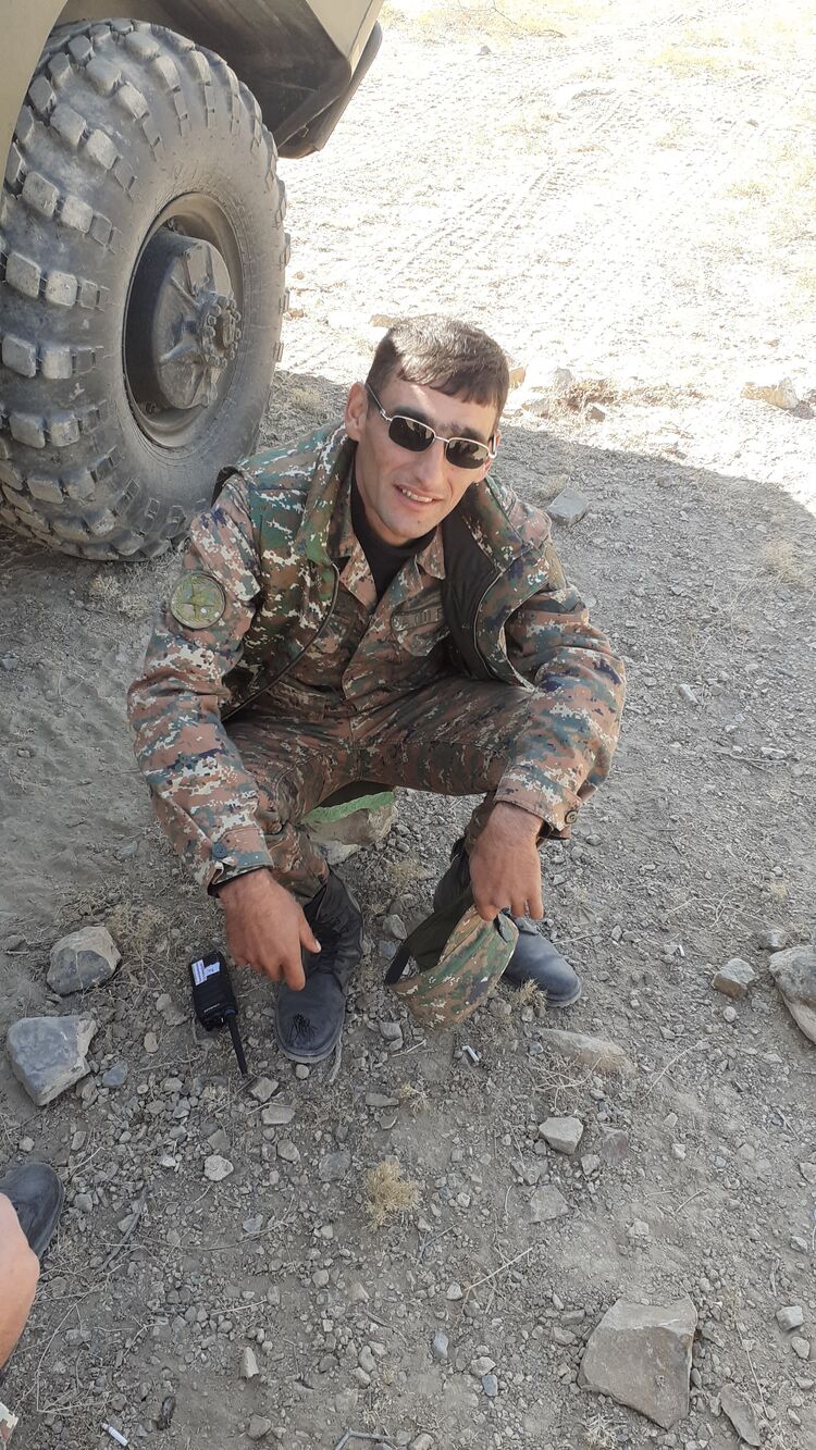  -,   Vardan, 33 ,   ,   