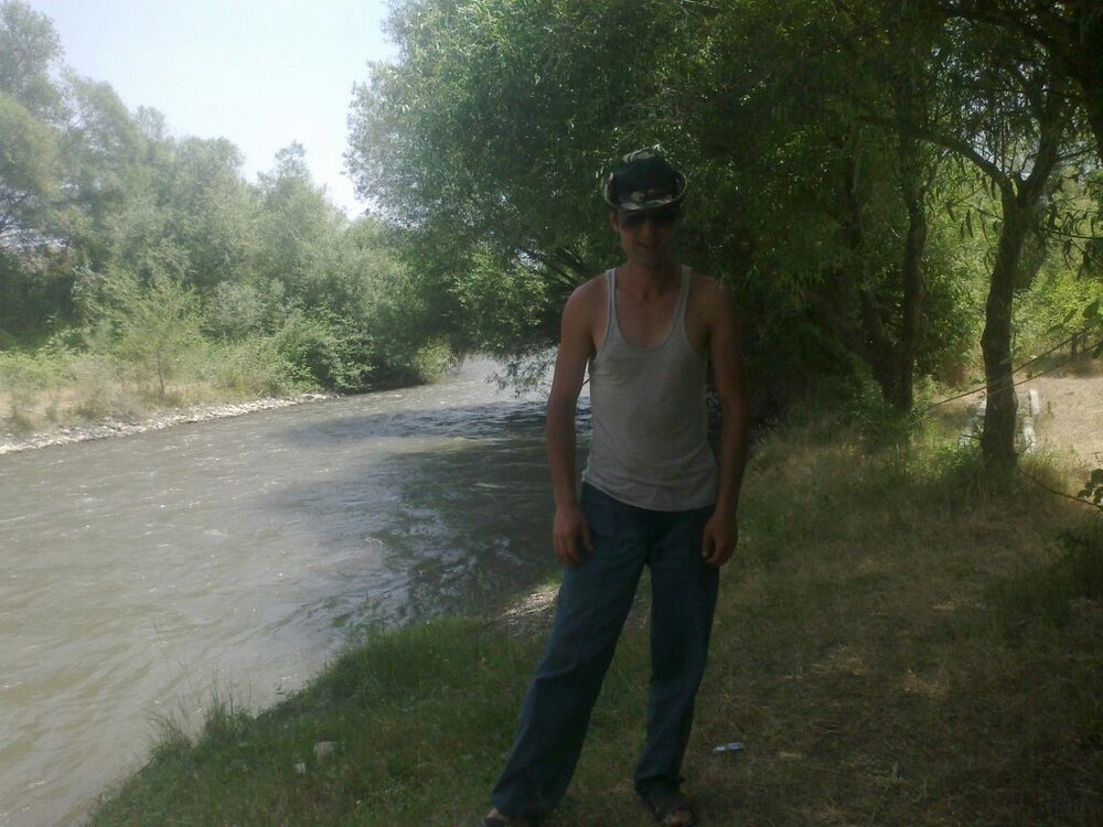  11161538  Eddi, 48 ,    