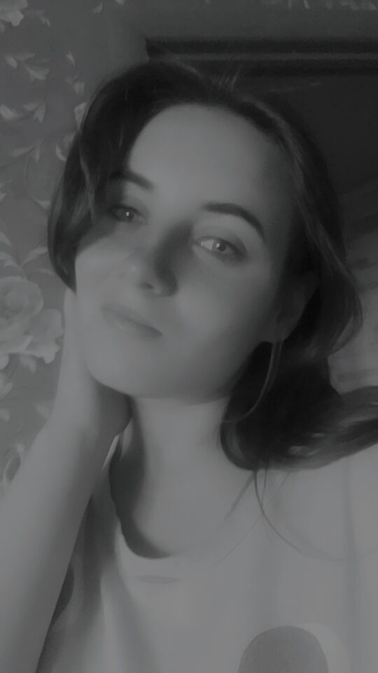  37167378  Viktoria, 23 ,    