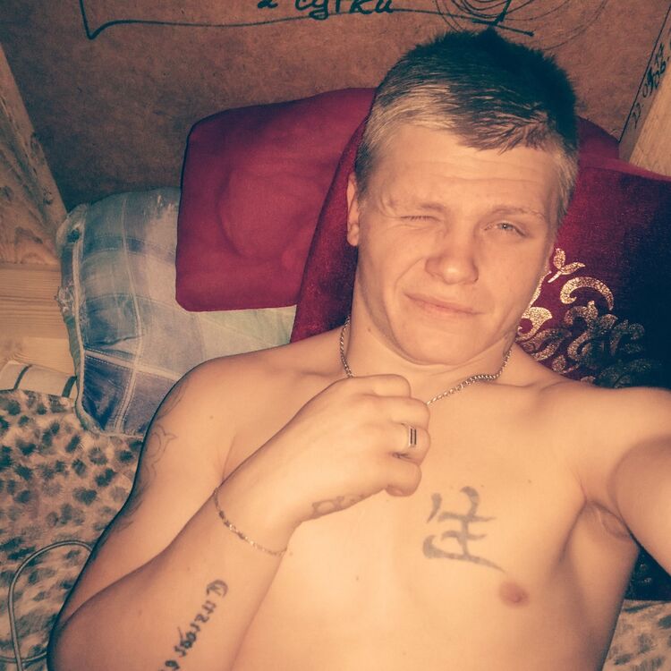  15085158  Kolya, 26 ,    