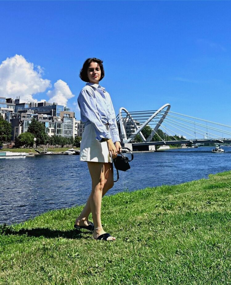  54329188  , 31 ,    -