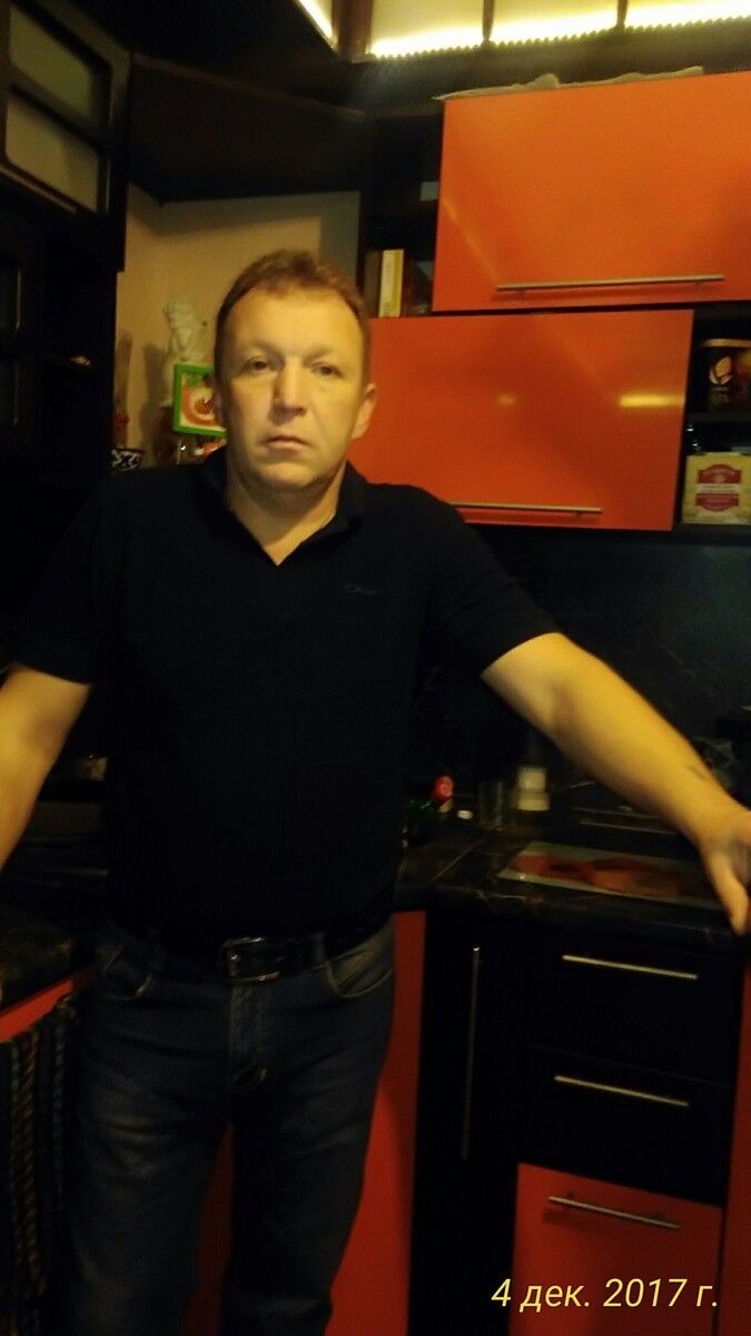  10940658  Oleg, 50 ,    