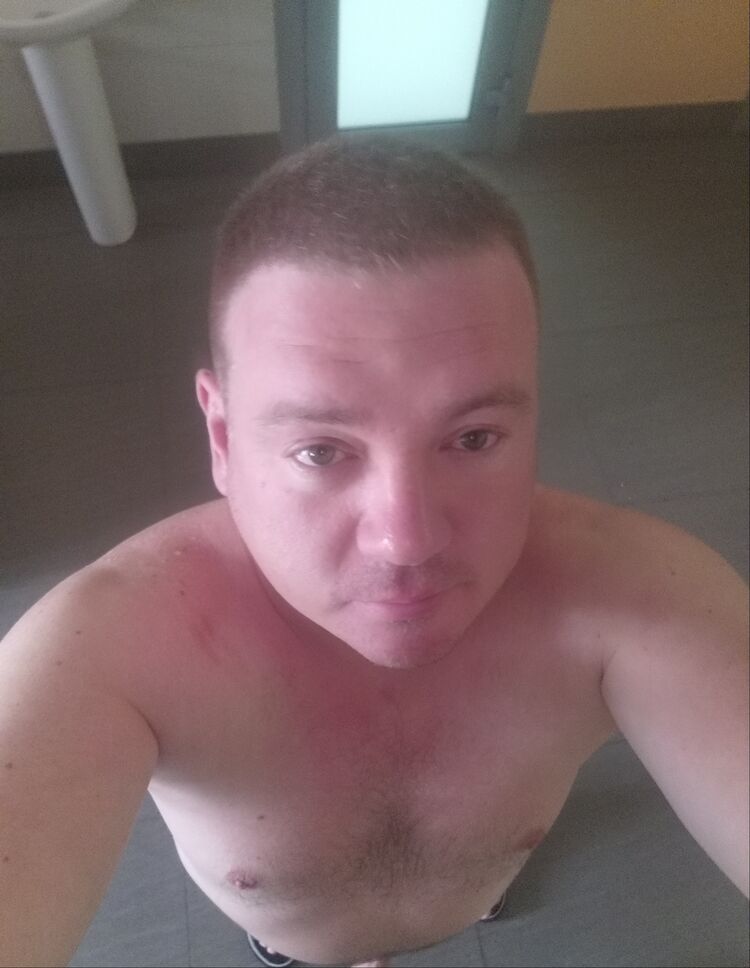  52778838   , 42 ,    
