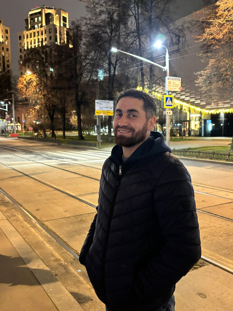  54382208  Ziya, 41 ,    