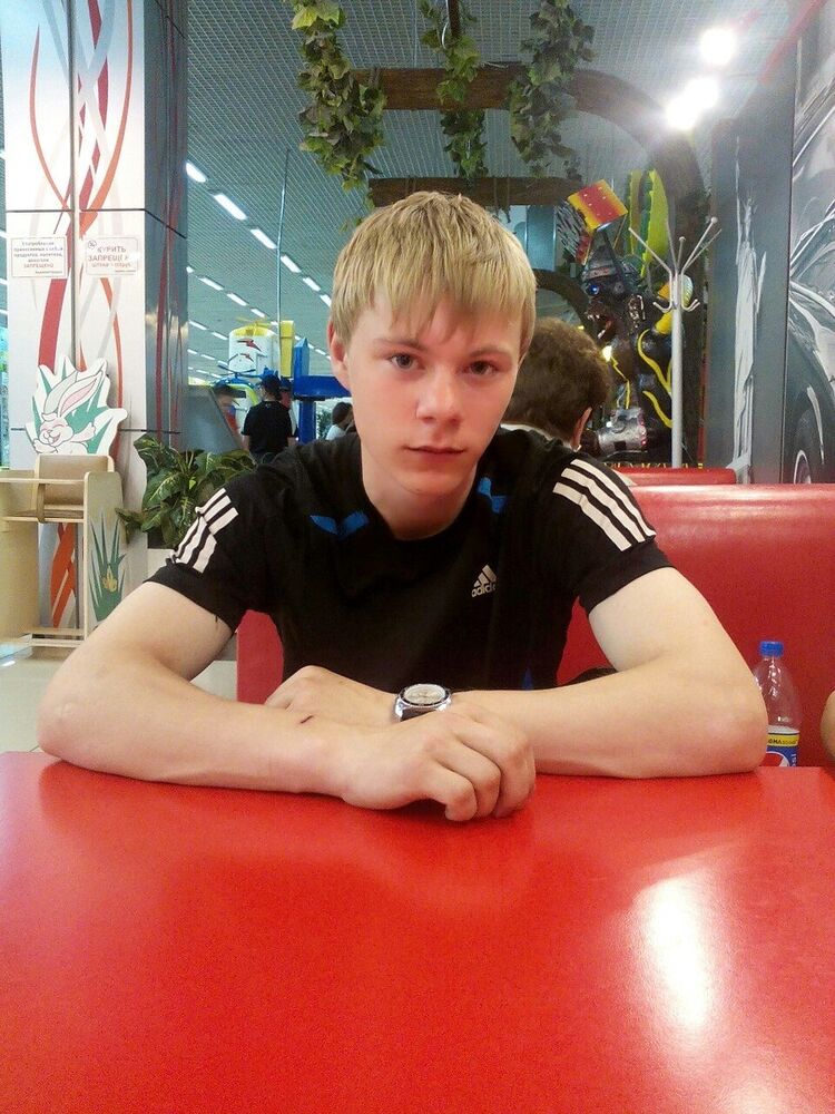  6416598  Vadim, 28 ,    