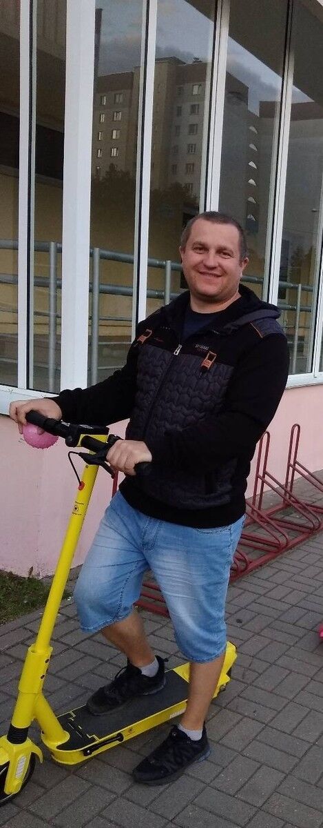  ,   Sergei, 39 ,   ,   , c 