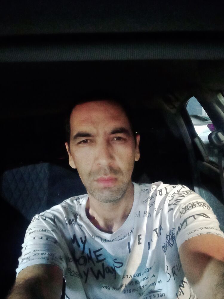  27007678  Javlon, 38 ,    