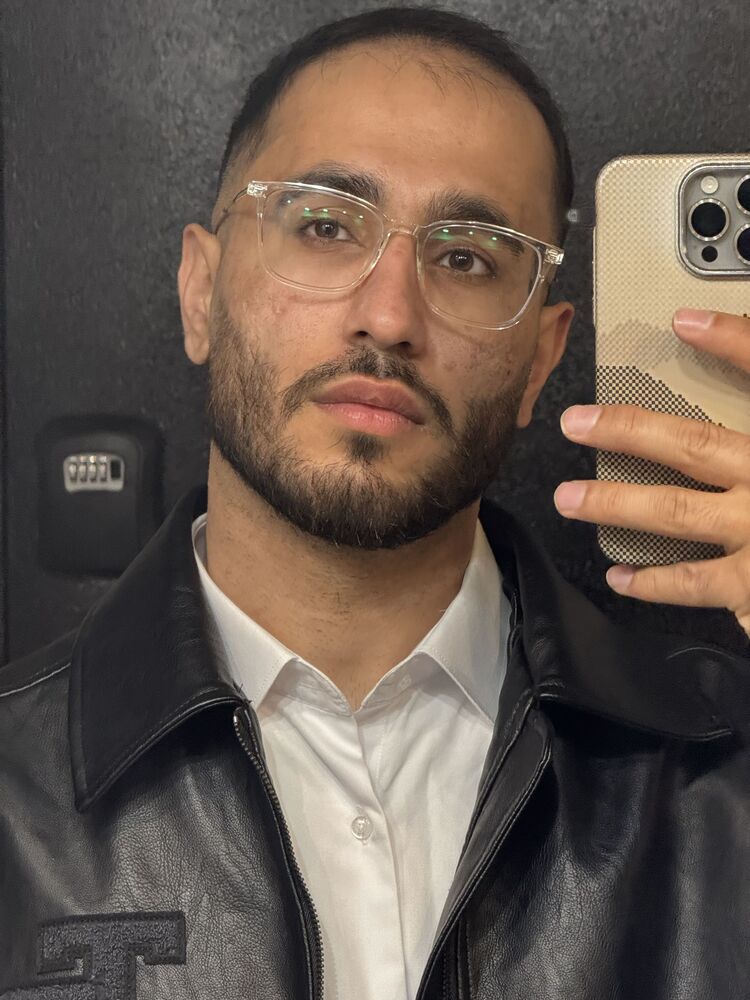  54060888  , 27 ,    -