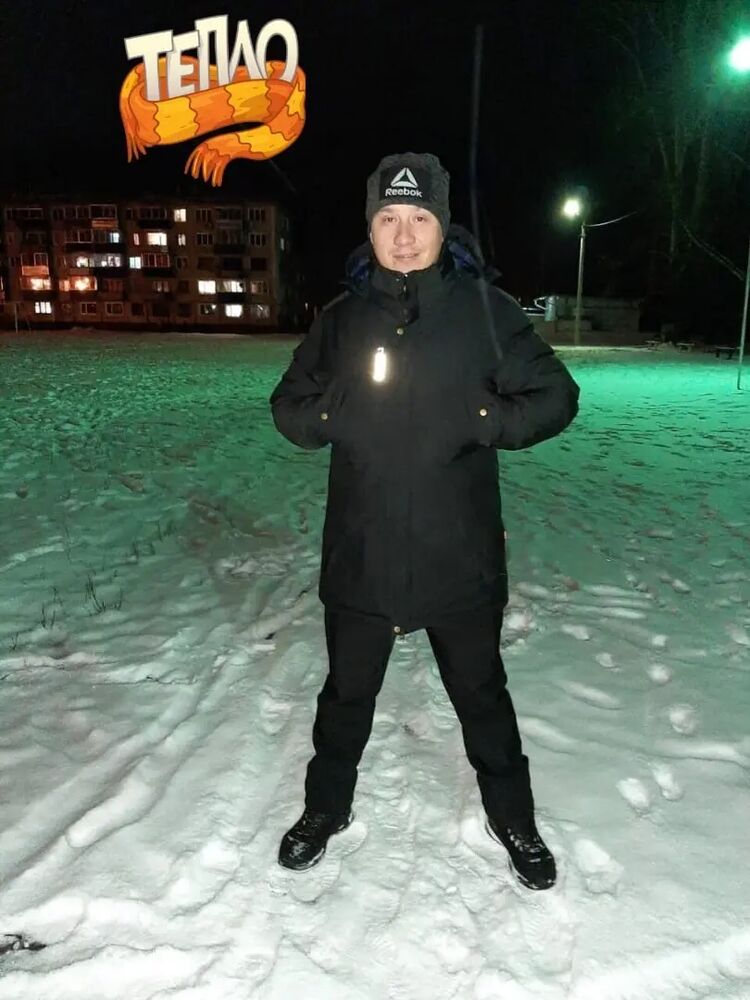  ,   Aleksandr, 37 ,   ,   , c 