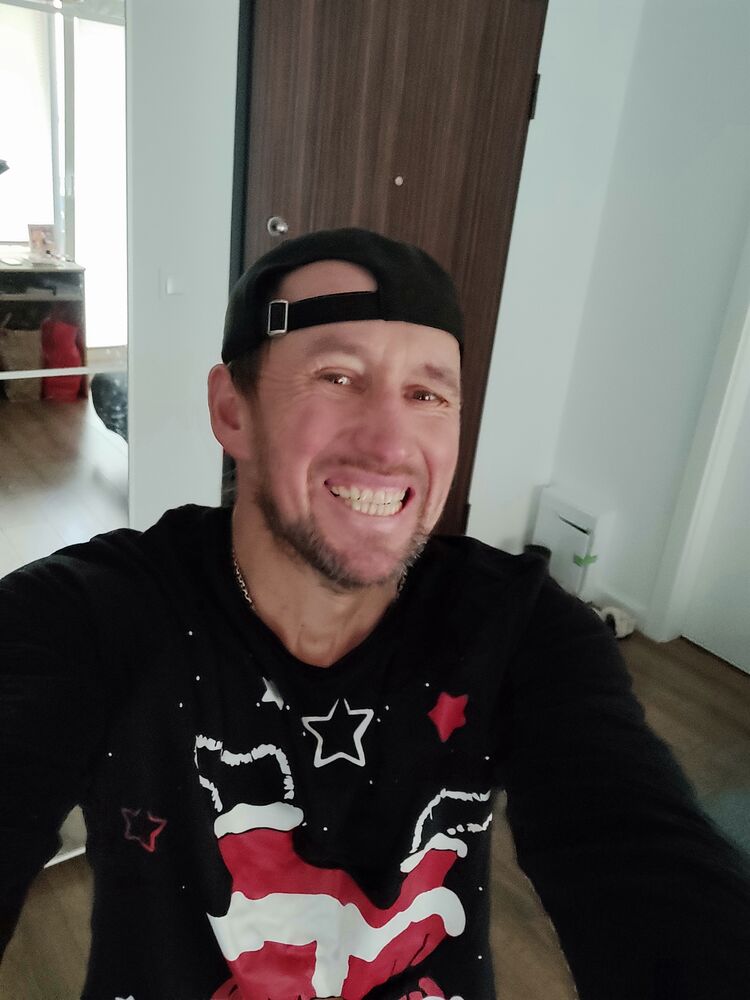  54470468  , 40 ,    Lomianki