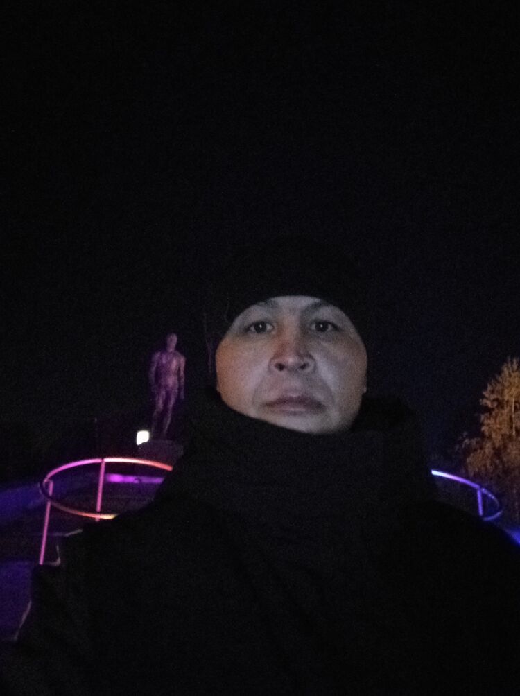  46656828  Vitaly, 41 ,    
