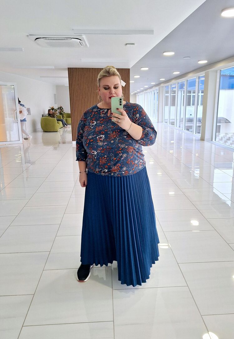 ���������� �������, ���� ������� Elena, 40 ���, ������������ ��� ������, ����� � ���������