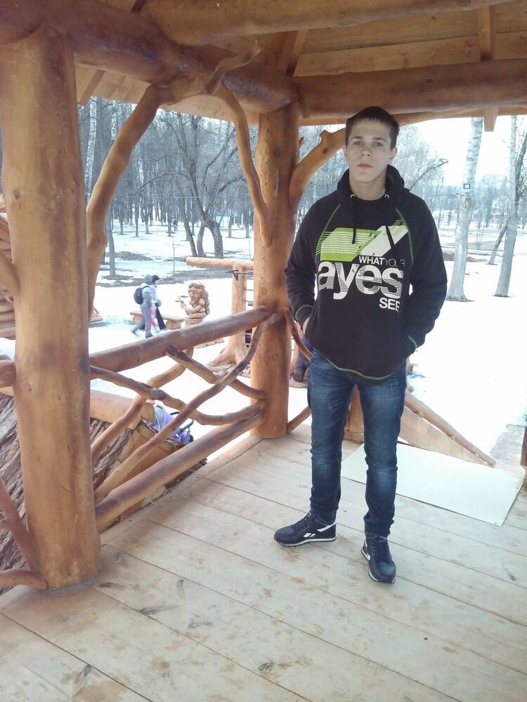  7834588  , 28 ,    