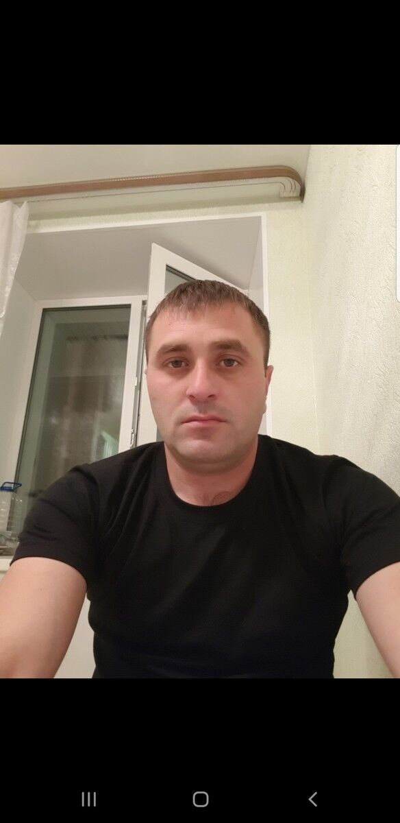  18128578  , 40 ,    