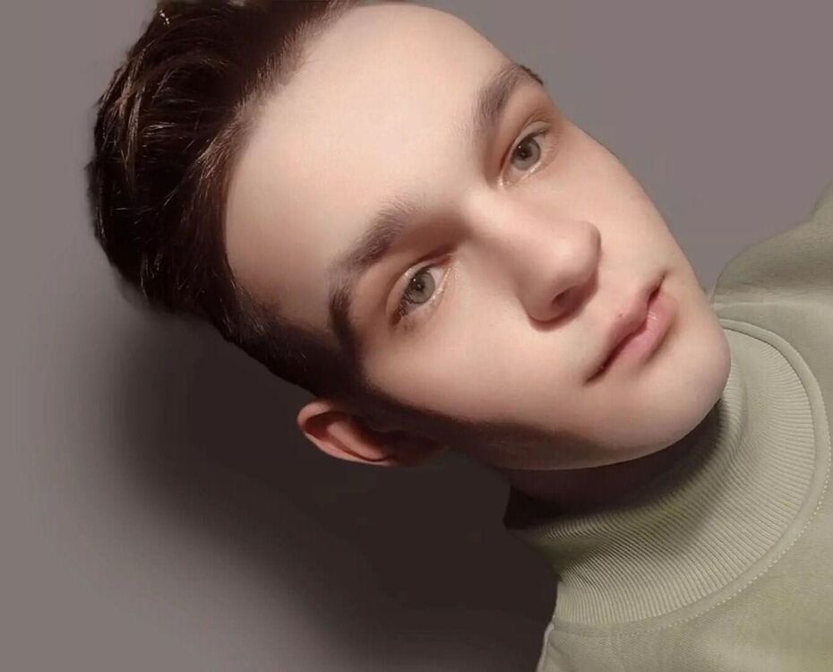  32736598  Misha, 23 ,    