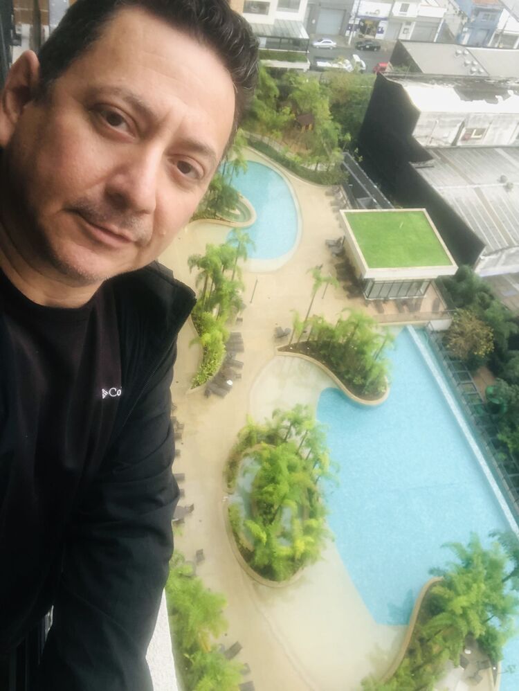  -,   Ronald, 42 ,   ,   