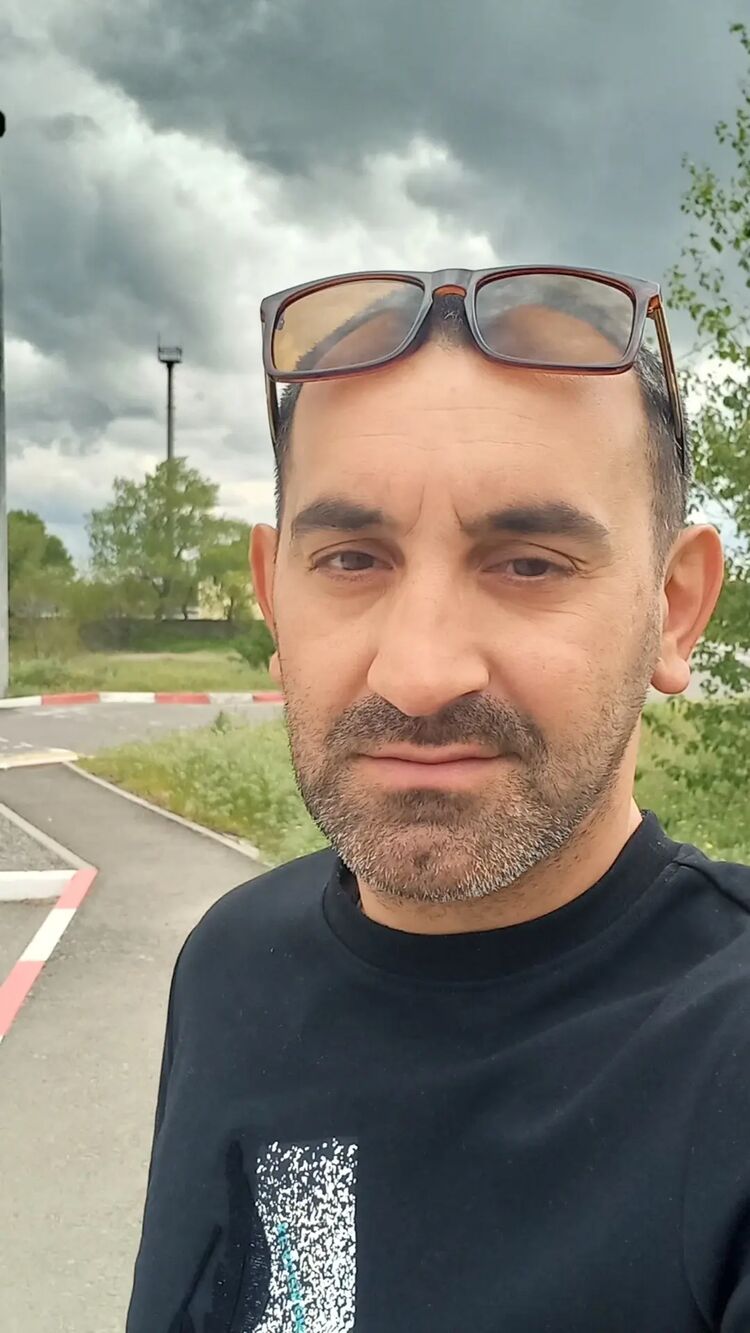  39628228  , 40 ,    --