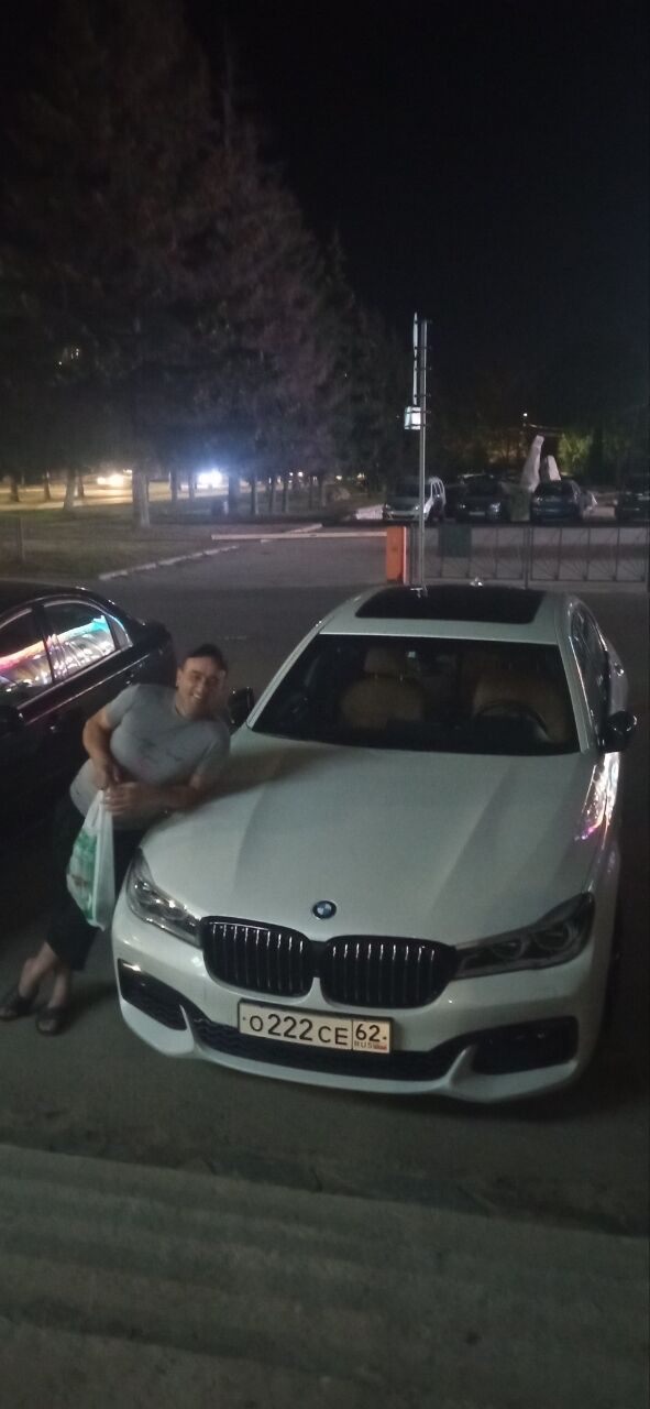  40129988  Artur, 45 ,    