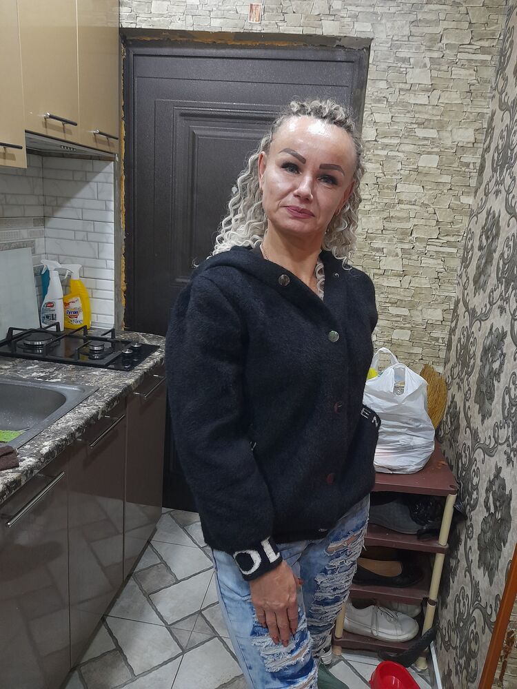  33683808  , 47 ,    
