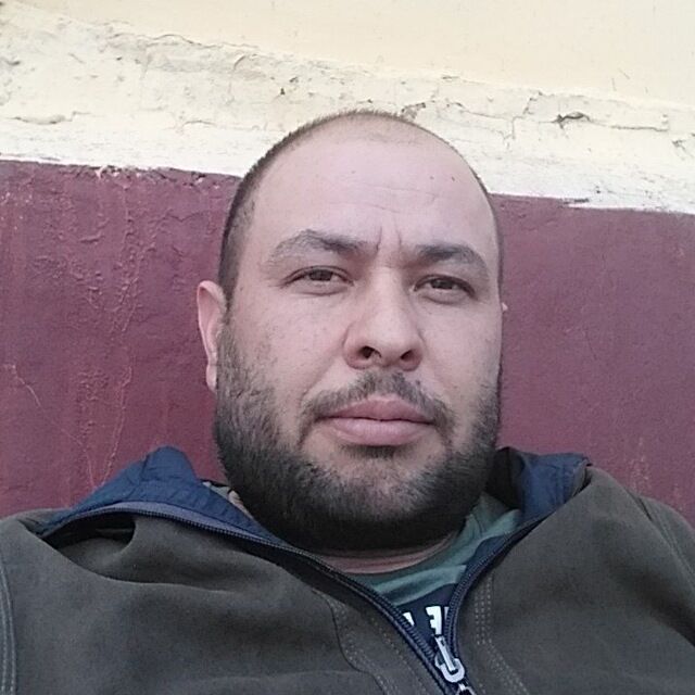 36964378  , 40 ,    