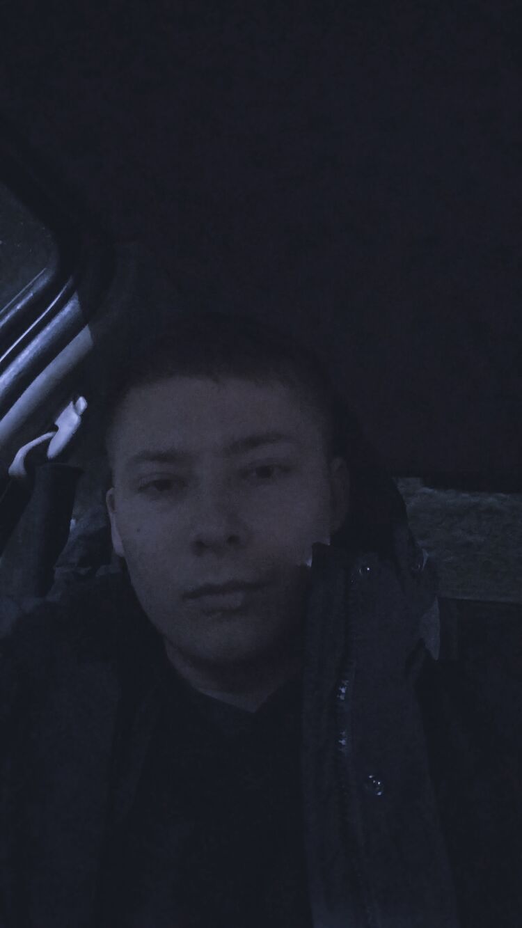  40501718  , 24 ,    
