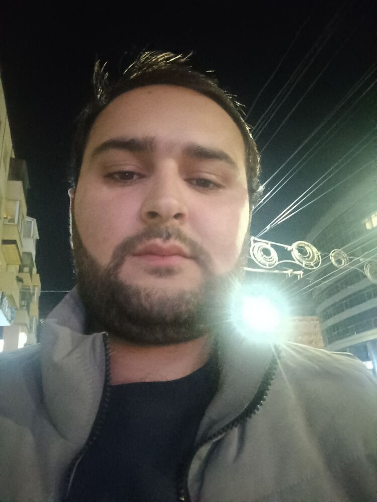  53763429  , 23 ,    