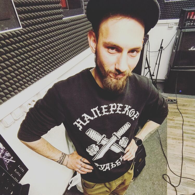  ,   Alexander, 28 ,   ,   