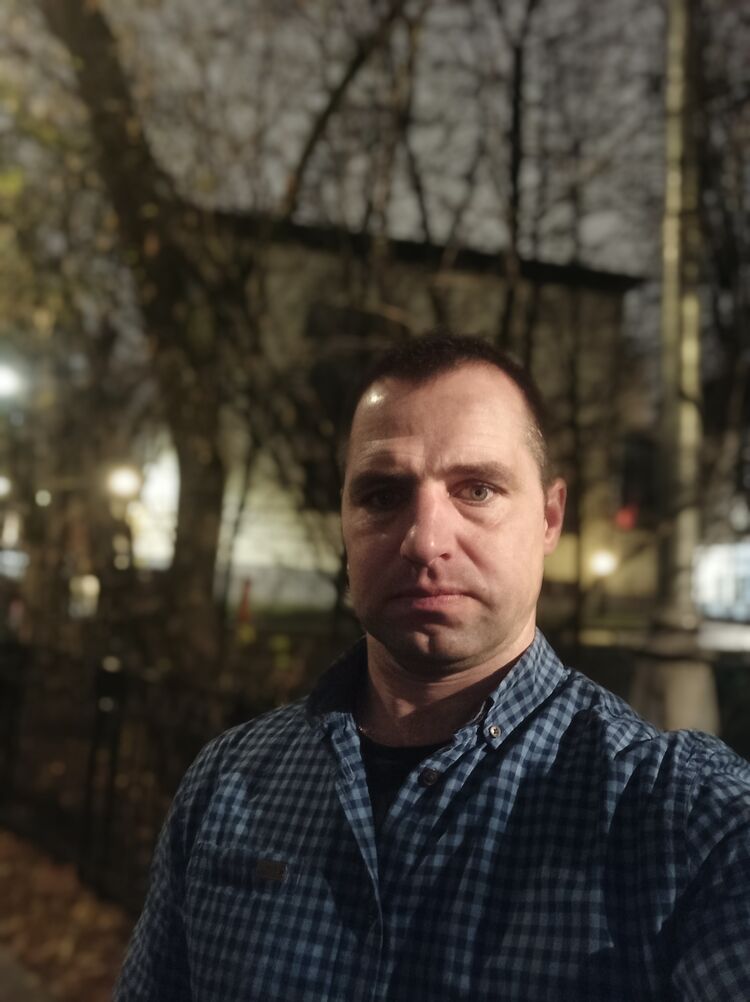  ,   Dima, 44 ,   ,   , c , 