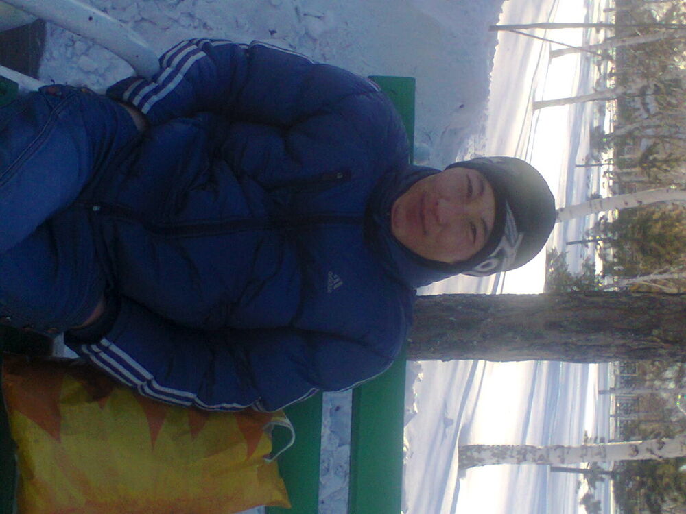  4402268  Darik, 35 ,    