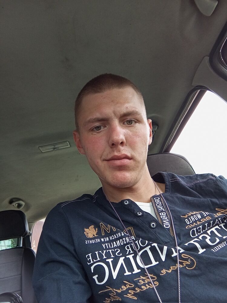  ,   Pavel, 23 ,   ,   , c 