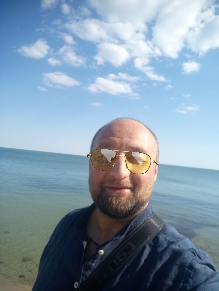  52164728  Dmitry, 49 ,    