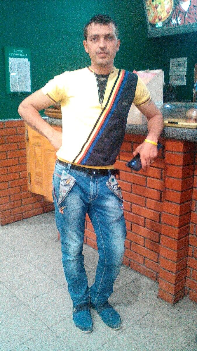  8106448  , 40 ,    