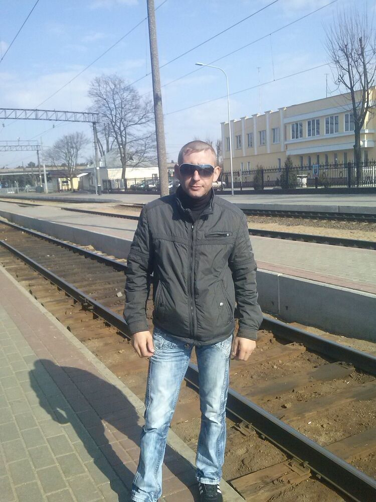  6435918  Roma, 41 ,    