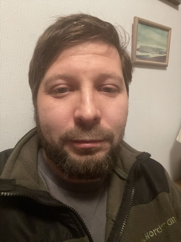  22201688  , 40 ,    