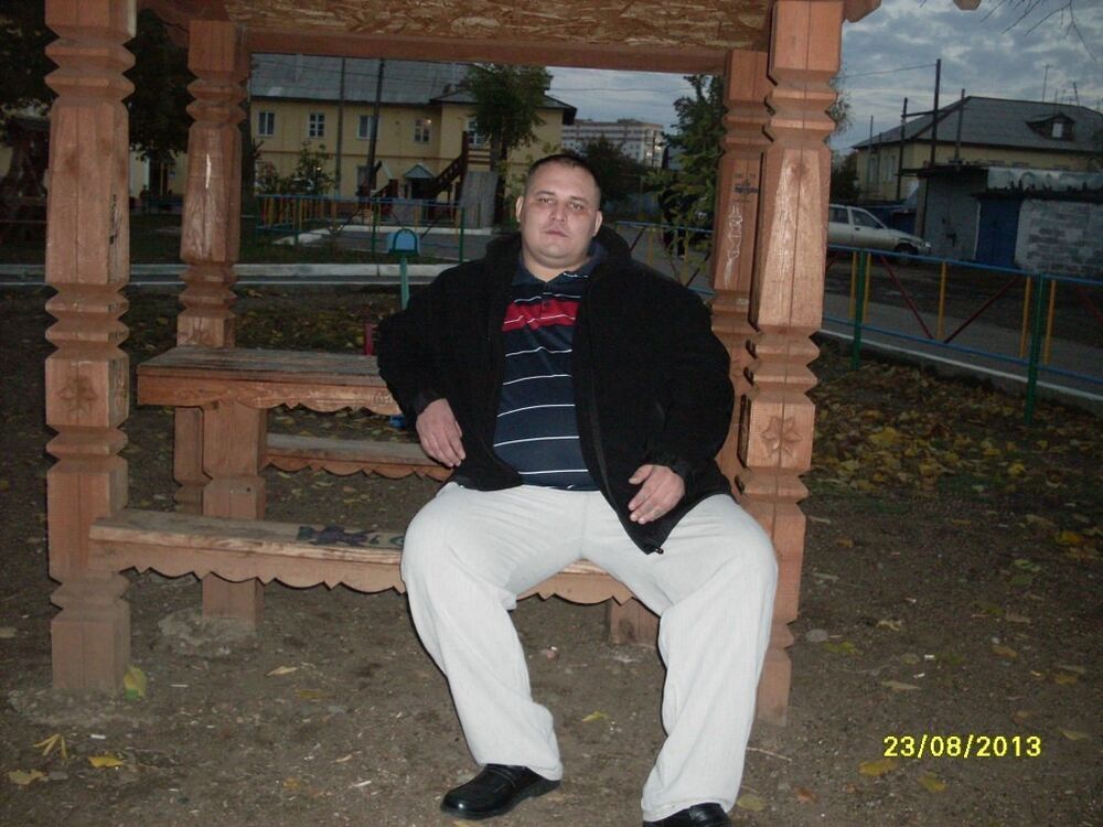  15092738  Pavel, 41 ,    