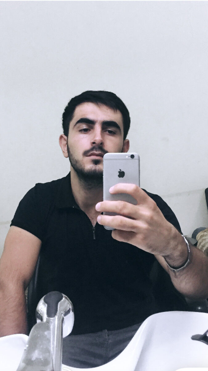  10749598  Elmir, 33 ,    