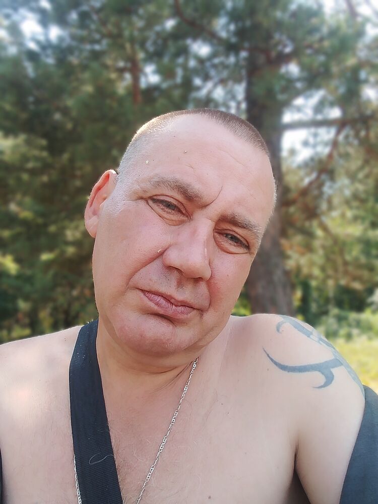  52779548  , 48 ,    