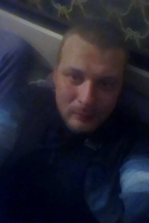  15307618  , 39 ,    -