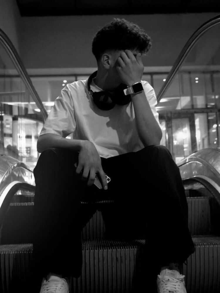  53180908  Ҹ, 21 ,    