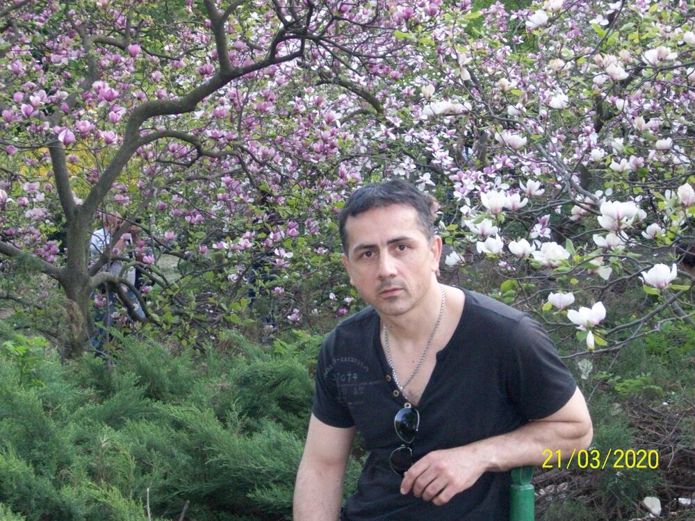  49036288  , 44 ,    Hoorn